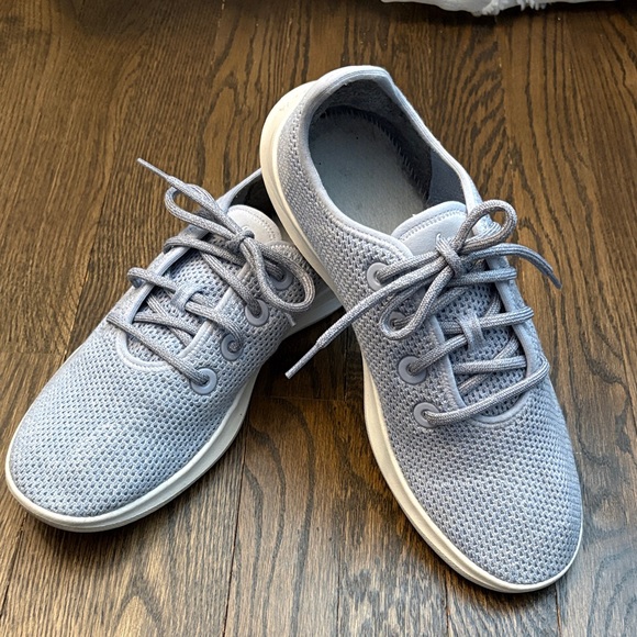 Allbirds Tree Runner Sneakers Light Blue Men’s 9 / Women's Size 10.5 - Picture 2 of 10